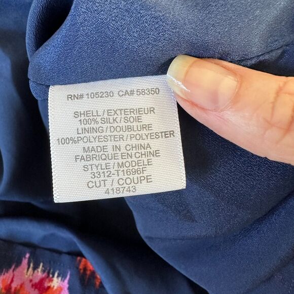 Joie Navy Anatase 2pc SET Floral Print Silk Top ( S ) Lanina Floral Short ( M ) - Picture 9 of 14